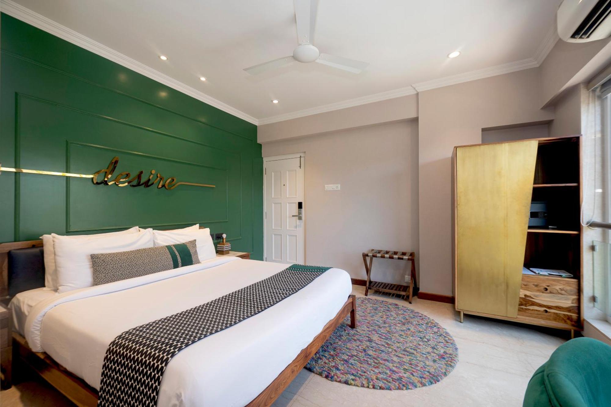 Theory9 Premium Service Apartments Bandra Mumbai Exterior photo